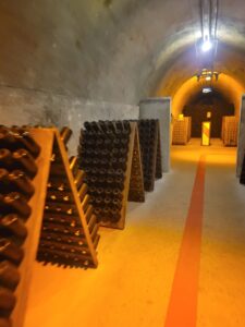 Jeudi - Visite des caves Mumm